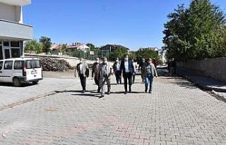 Başkan Geylani, mahallelerdeki çalışmaları denetledi