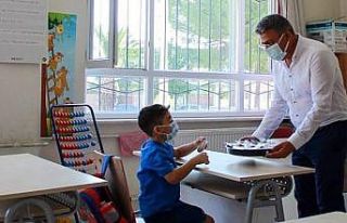 Başkan Güler’den ilk ders gününde öğrencilere...