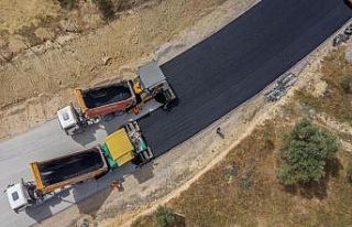 Başkan Günel, “ Kuşadası’nda yol sorun olmaktan...