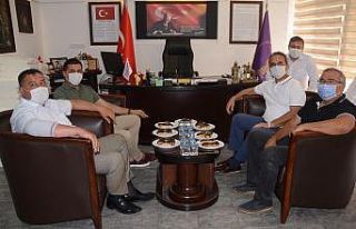Başkan Günel, milletvekilleriyle birlikte sivil...