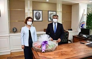 Başkan Köse Vali Gürel’i festivale davet etti