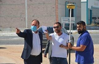 Başkan Oprukçu asfalt çalışmalarını inceledi