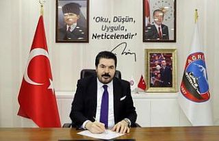 Başkan Sayan’dan Ağrılı gençlere destek veren...