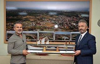 Başkan Topaloğlu’ndan Suat Kılıç’a Osmanlı...