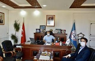 Başkan Tuna’dan İl Müdürü Çelik’e ziyaret