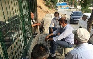 Başkan Ürek hastaları yalnız bırakmadı