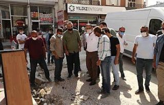 Başkan Vekili Aslan yol yapım çalışmalarını...
