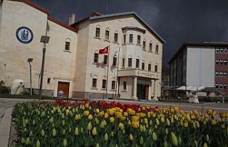 Bayburt Üniversitesi, YÖKAK Memnuniyet Anketinde...