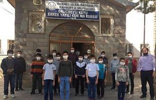 Bayburt’ta pandemi sürecinde 102 öğrenci hafız...