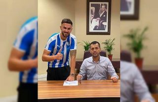 BB Erzurumspor Armando Sadiku ile 2 yıllık sözleşme...