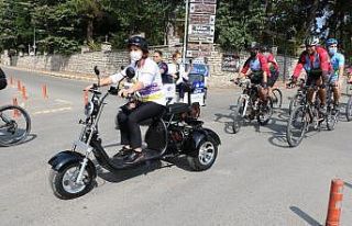 Belediye başkanının yeni makam aracı elektrikli...