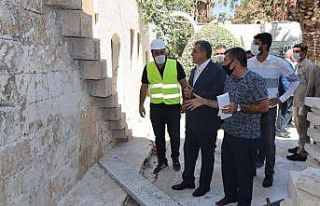 Beyazgül Sakıbın Köşkü’nü inceledi