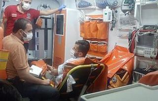 Bıçaklı şakalaşma kanlı bitti