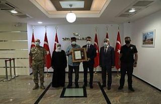 Bitlis’te şehit ailesine ‘Devlet Övünç Madalyası’...
