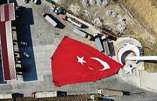 Bu gurur Samsun’un: Türkiye’nin en büyük bayrağını...