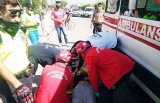 Burhaniye’de otomobil yol kenarına uçtu: 4 yaralı