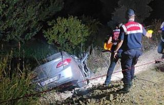 Bursa’da tır ile otomobil kafa kafaya çarpıştı:...