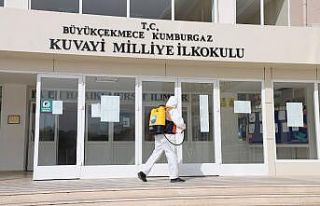 Büyükçekmece’de okullarda dezenfekte çalışmaları...