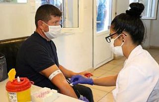 Büyükşehir personeli sağlık taramasından geçiyor