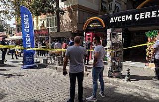 Çalışanın iş yeri sahibini silahla vurma anı...