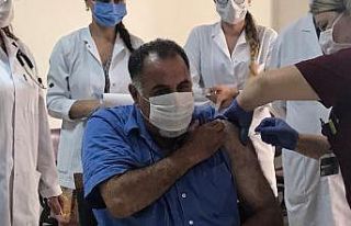 Cerrahpaşa’da ilk korona virüs aşı yapıldı
