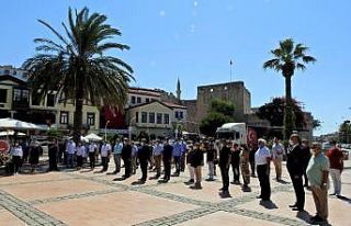 CHP’nin kuruluşunun 97. yılı Çeşme’de törenle...