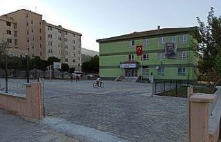 Çocuklar teşekkür ederek Başkan Zolan’a seslendi