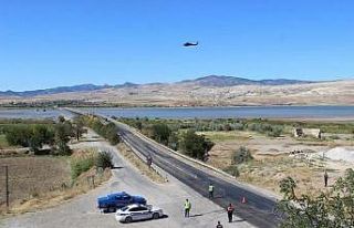 Çorum’da helikopter ile havadan trafik denetimi...