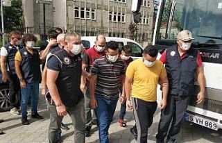 DEAŞ’tan gözaltına alınan 6 yabancı uyruklunun...
