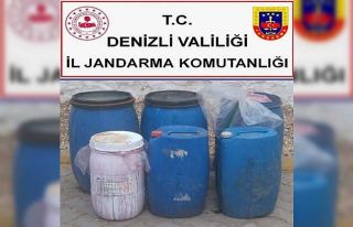 Denizli’de bin 300 litre kaçak içki ele geçirildi