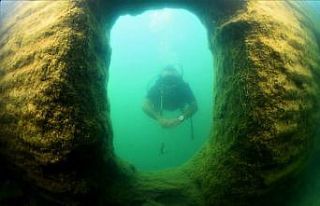Depremle görünmez olan "Batık Şehir"de...