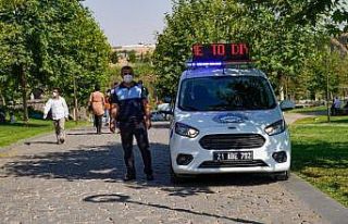 Diyarbakır’da çok dilli turizm zabıtası ekibi...