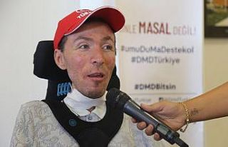 Duchenne kas hastası gençler farkındalık gününde...