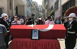 Düğün yolunda kazada ölen bekçiye son veda