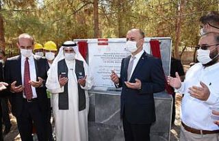 Dün protokolü imzalanan okulun bu gün temeli atıldı
