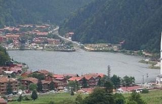 Dünyaca ünlü Uzungöl son 20 yılın en sakin turizm...