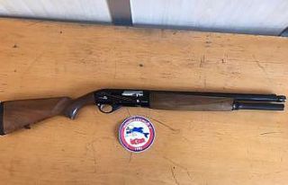 Durdurulan araçlarda çok sayıda silah yakalandı