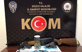 Düzce’de silah kaçakçılarına operasyon