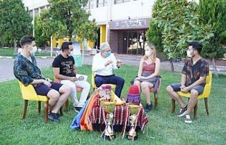 Ege Üniversitesi, öğrencileriyle hasret gideriyor