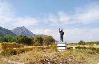 Eğirdir elmasının kaşifi “Halil Üstün Elma...