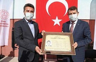 Eğitim gördüğü okulun yerine yenisini yaptıracak