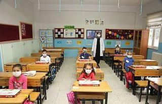 Eğitimin ilk gününde Kocaeli’den 81 ildeki 81...