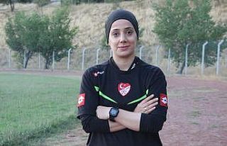 Elazığ’ın tek kadın hakemi maçlara hazırlanıyor
