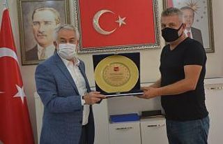 Emrespor’dan Belediye Başkanı Başdeğirmen’e...