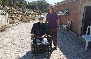 Engelli vatandaşın yüzünü güldürdüler