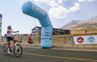 Erciyes Uluslararası Yol Bisikleti Yarışları başladı