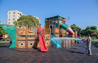 Erdemli’de oyun alanlarında hijyen çalışması