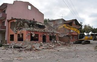Erenler’de kaçak yapıya taviz yok