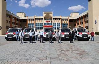 Erzincan Belediyesi araç parkına yeni araçlar ekledi