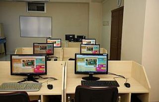 Esenyurt’ta uzaktan eğitime destek noktaları kuruyor